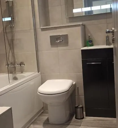 Stunning 3 Bed House Sleeps 5-6, Wifi, Off Street Parking In Nottingham Close To M1 Exterior foto