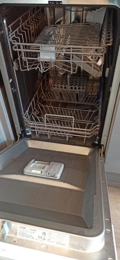 Apartamento Stunning 3 Bed House Sleeps 5-6, Wifi, Off Street Parking In Close To M1 Nottingham